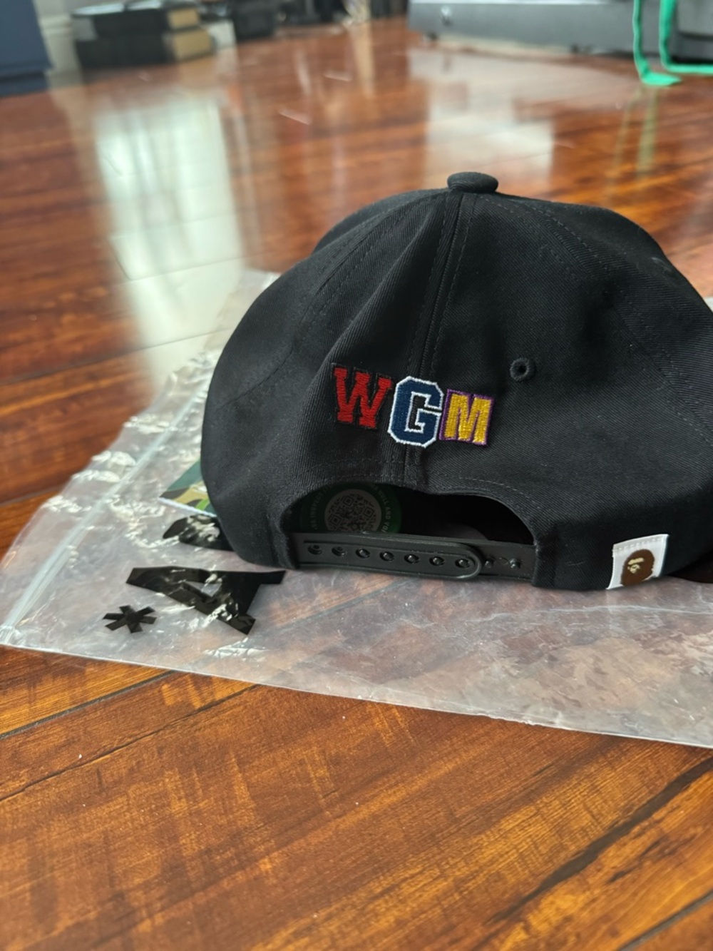 Bape Black Snapback Hat with Multicolor Embroidered Logo - Picture 5 of 11